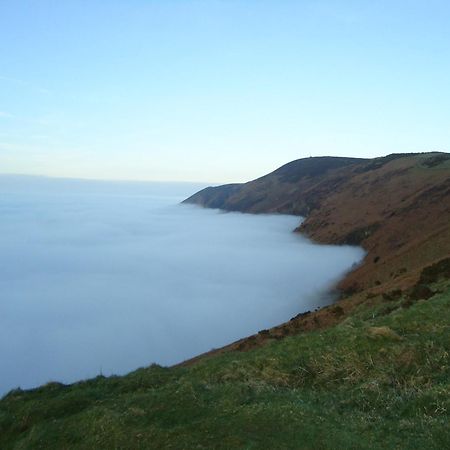 Coombe Farm Bed and Breakfast Lynton Eksteriør billede